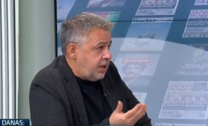 OPOZICIONI NOVINAR DOKUSURIO OPOZICIJU: Vrlo malo ljudi je na njihovim protestima (VIDEO)