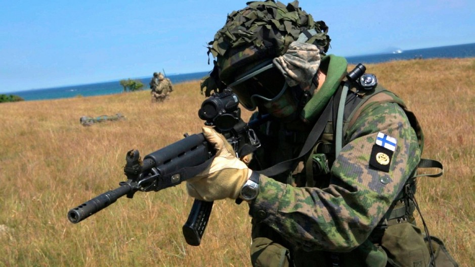 HOROR - ŽENE SPREMAJU ZA RAT SA RUSIJOM! NATO zemlja vrši poslednje pripreme za obračun!