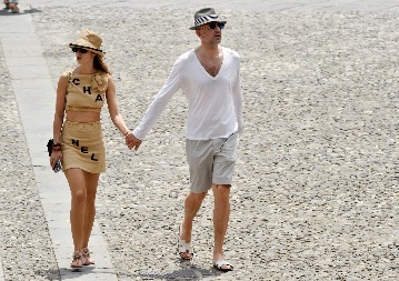 SVE O ŽIVOTU SANDRE MELJNIČENKO PRE UDAJE Muž joj ima 24 milijarde dolara, a evo kako je ona živela pre nego što je upoznala Andreja