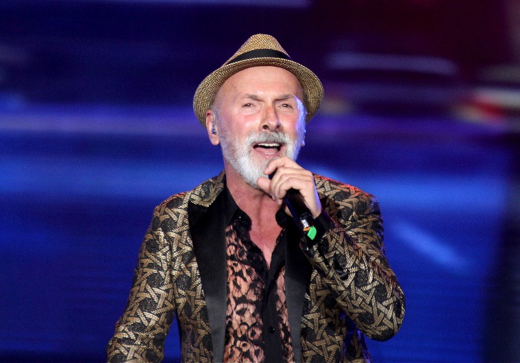 DINO MERLIN PROGOVORIO O TEŠKOJ BOLESTI Za ovo su znali samo njegovi najbliži: Svašta mi je padalo na pamet!