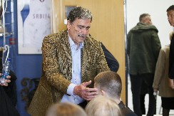 ZASMETAO MU JE DOČEK KEVINA PANTERA Poznati trener opasno udario po Partizanu nakon šestog poraza u Evroligi