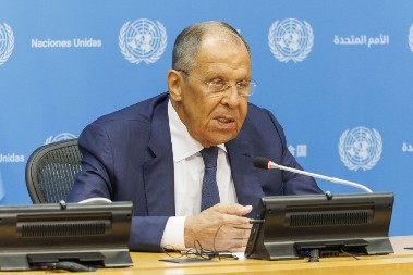 STIGAO VOĐA RUSKE DELEGACIJE Lavrov doputovao u Brazil na samit G20