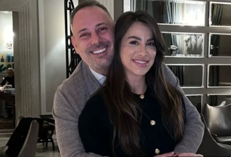 ŽENA BRANKA BABIĆA SE UDALA U STAJLINGU OD SKORO MILION DINARA! Samo bunda vredi 5.000 evra, a tek kad pročitate koliko su sandale!