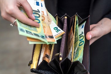 FINANSIJSKI HOROSKOP OD 18. DO 24. NOVEMBRA Strelcu stižu pare, Devica nalazi nov izvor zarade, jedan znak da pazi s kim radi