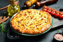 HAČAPURI Gruzijska pogača sa sirom umesite je za doručak, biće savršena i za večeru