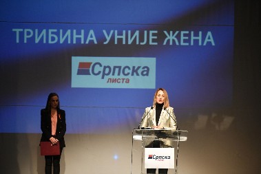 ŽENE NA KOSOVU I METOHIJI HEROINE 21. VEKA Trpe strašno nasilje, posebno od Kurtijeve policije! (FOTO)