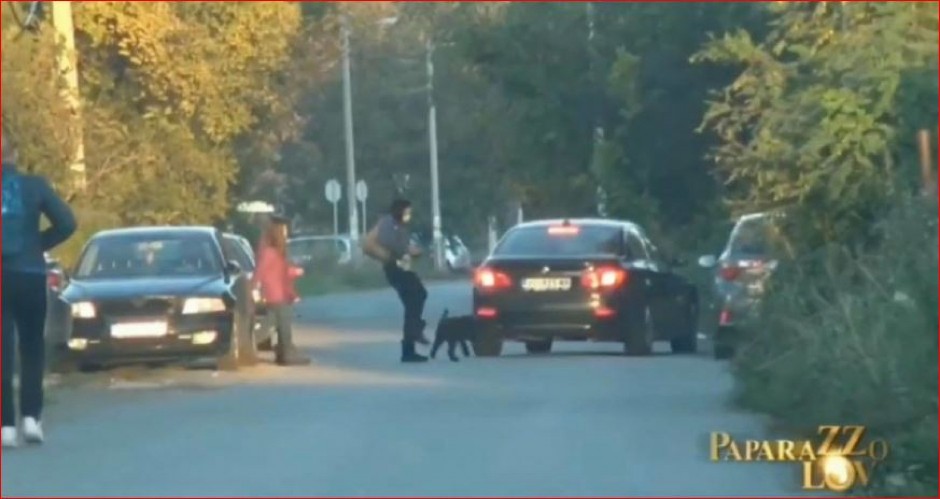 SLOBODA MIĆALOVIĆ ŠUTIRA PSA NASRED ULICE! O ovom skandalu je brujao region (VIDEO)