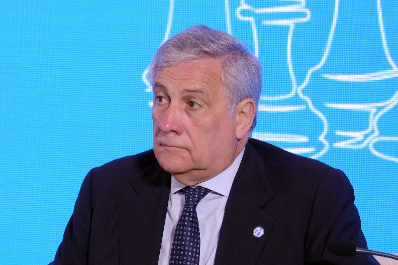 RIM UDARIO NA HAG? Tajani: Hapšenje Netanjahua...