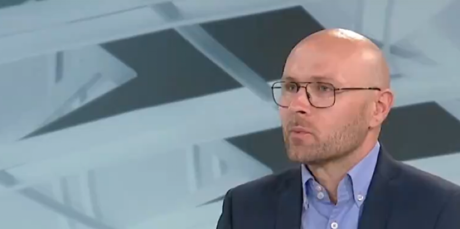 TAMAN KAD POMISLITE DA STE DOKUČILI OPOZICIJU... Profesor FPN: Ne razumem zašto su divljali u Skupštini, a mogli su 3 nedelje da pričaju šta žele!