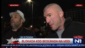 BAČULOV I PERNAT PREDVODNICI PROTESTA! Opozicija došla iz Zrenjanina i Novog Sada da blokira Beograd
