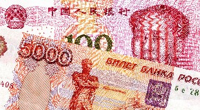 NEZAPAMĆEN PAD RUSKE RUBLJE: Zašto je najslabija vrednost valute od početa rata u Ukrajini dobra za Putina?