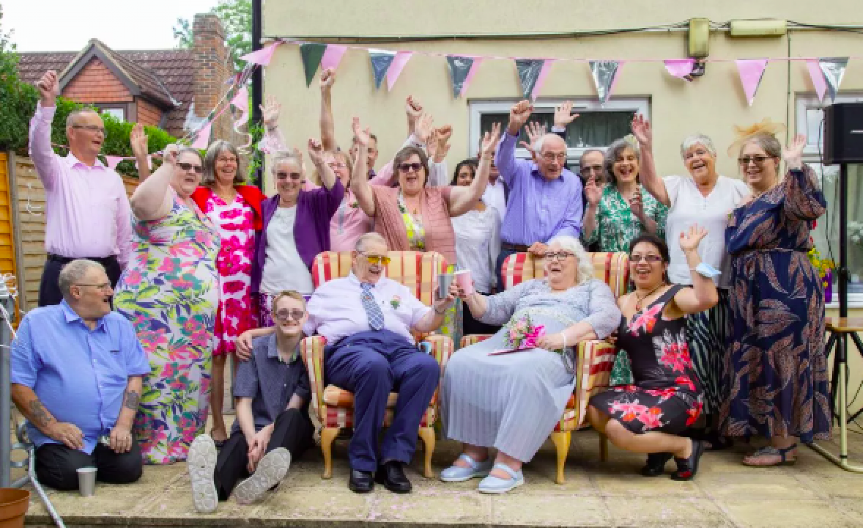 PRAVA LJUBAV GODINE NE BROJI Par iz staračkog doma izrekao sudbonosno "da"