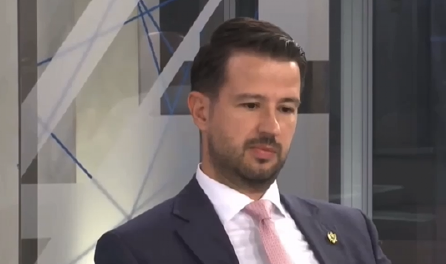 "PO POVRATKU IZ BRISELA POZVAĆU SPAJIĆA NA DIJALOG" Milatović zabrinut zbog slabljenja „bloka građanskog centra“