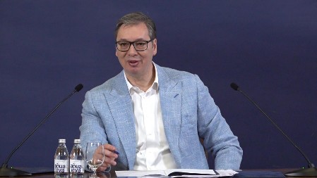 STIGLO JE POVEĆANJE PENZIJA, ALI TO NIJE SVE Vučić: „Imam još jednu važnu vest za penzionere“