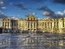 ZADIRANJE U PRIVATNOST Španija uvodi rigorozne mere za smeštaj i iznajmljivanje – turisti od danas prijavljuju i porodične veze