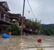 KATASTROFALNE POPLAVE ODNELE 27 ŽIVOTA! Nevreme se ne smiruje, sledi im NOVA kataklizma! (FOTO/VIDEO)