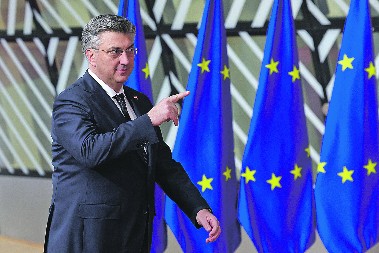 "NJEGOVA ZVEZDA ĆE BITI UGAŠENA" Bura u hrvatskom Saboru, poslanici o opozivu Andreja Plenkovića