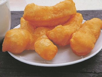 IDEALAN DORUČAK ZA HLADNE DANE Brze, ukusne piroške sa nadevom