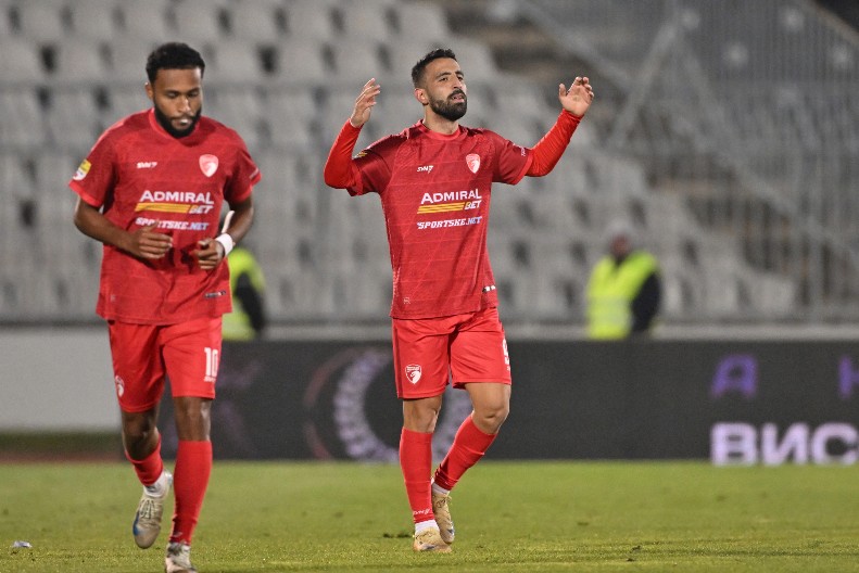 U KRAGUJEVCU PONOVO SANJAJU EVROPSKE SNOVE Radnički preko Mladosti do treće pozicije, novajlija Jedinstva razbio Nišlije