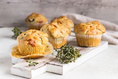 MAFINI SA SIROM SA MERAMA "NA ČAŠE" Prave se lako, a pojedu brzo i uspevaju BAŠ svima