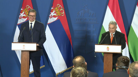 "SRBIJA JE KLJUČ STABILIZACIJE ZAPADNOG BALKANA" Vučić i Orban nakon odlikovanja u Budimpešti "Moramo da se držimo zajedno!"