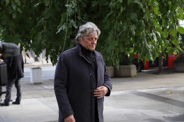 "PAZI ŠTA RADIŠ, ZNAMO GDE ŽIVIŠ" Radoš Bajić dobijao jezive pretnje smrću, otkrio detalje koji lede krv u žilama