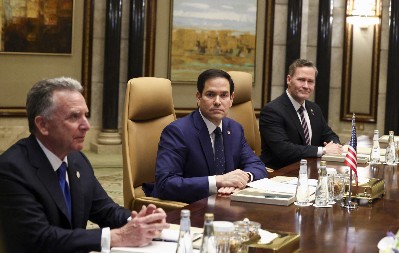 ŠOKANTNI DETALJI IZ TAJNIH RAZGOVORA SAD I RUSIJE: Jedna izjava Rubija izazvala euforiju u Moskvi: "Oprostiće nam rat, i dalje ćemo biti velesila!"