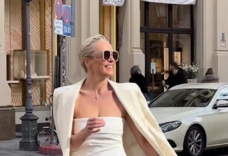 INFLUENSERKA ĐINA GAZI SEDMU DECENIJU, A IZGLEDA KAO AVION Ovo su njene preporuke za lepotu, žestoko je isprozivali u komentarima! (VDEO)