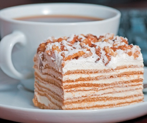 BRZI KEKS KOLAČ Treba vam samo 2 sastojka, a ukusan kao da ste se trudili satima