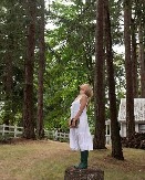 BILA JE ŽELJA SVIH MUŠKARACA, A SAD ŽIVI U ŠUMI Zanosna plavuša glamur zamenila farmom