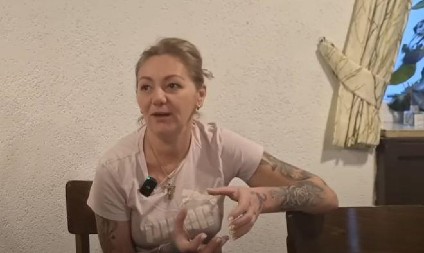 Vesna je u Nemačkoj pod krevetom našla 700.000 evra! Šta se sa novcem desilo, i to za godinu, ostaviće vas bez reči (VIDEO)