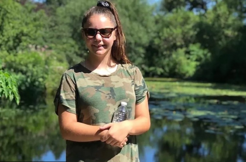 HOROR NA EKSKURZIJI! Ovo je Mia (18) koja je rodila bebu pa je bacila kroz prozor hotelske sobe u Parizu!