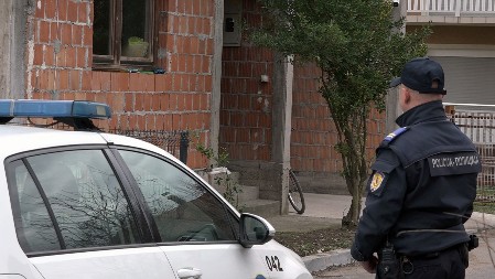 NOVI DETALJI UŽASA U BRČKOM Roditelji ostavljali decu na čuvanje "kod tete" pa odlazili da rade u inostranstvu?!