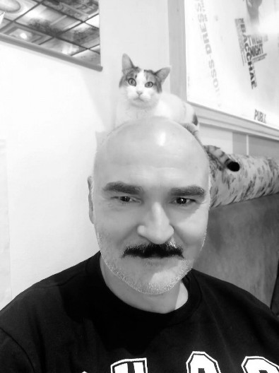 UMRO SRĐAN ŠVELJO Prijatelji se opraštaju