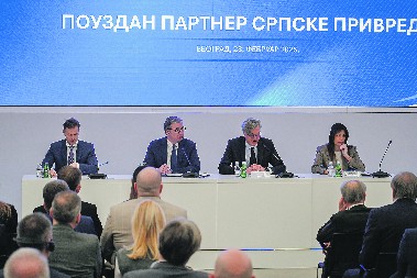 VIŠE OD 60 KOMPANIJA NA DIJALOGU PRIVREDE I DRŽAVE Formira se Centar za privredne inicijative