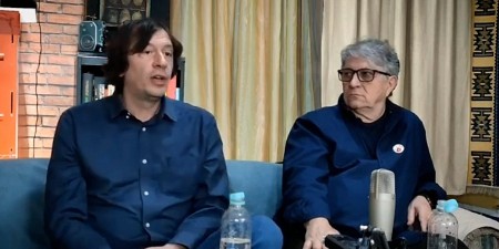 ATANACKOVIĆ I RADOVANOVIĆ POTPUNO PROLUPALI! Opozicija putem islamističkih medija ismejala poruku "Kosovo je Srbija" (VIDEO)