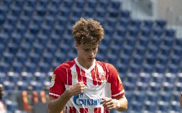 BIĆE TO NA VELIKA VRATA Nikad jače reči Lanetovog sina