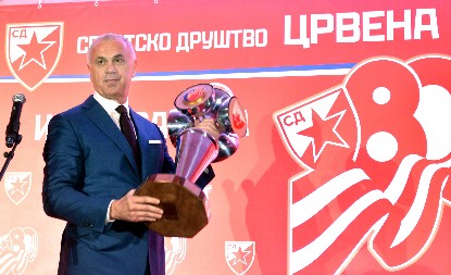 "CRVENA ZVEZDA JE SIMBOL SRPSKOG NARODA" Zvezdan Terzić čestitao 80. rođendan i poručio: Da u budućnosti budemo uspešniji nego sada