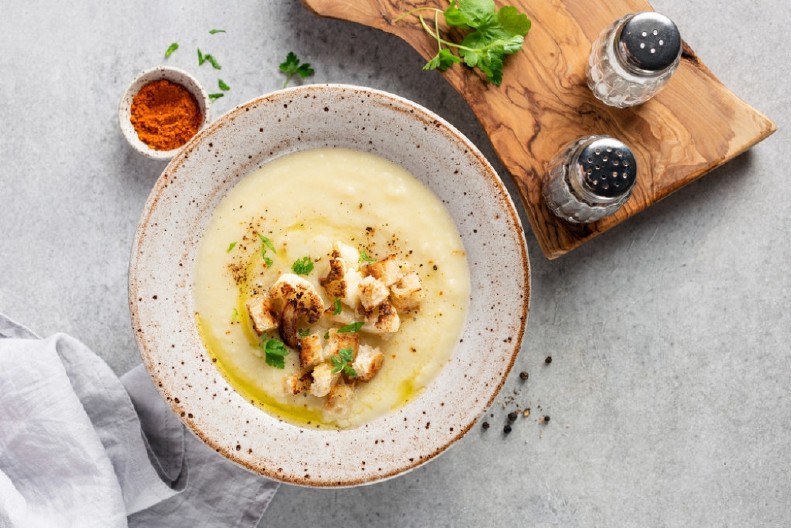 ČORBA OD KARFIOLA Pravi se lako, a krepi organizam u trenu