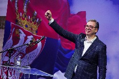 VUČIĆ MEĐU SVOJIM NARODOM Drugi dan posete predsednika Južnobanatskom i Podunavskom okrugu