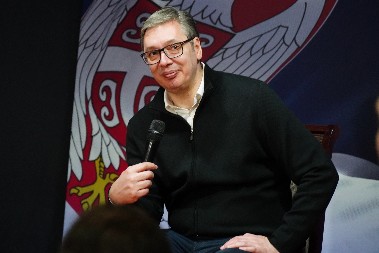 VUČIĆ SE UPRAVO OGLASIO VIDEO-PORUKOM Sve što radimo, radimo za našu Srbiju, za našu decu!