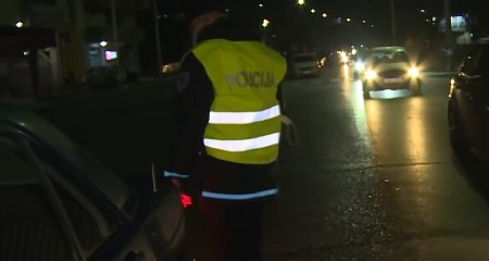 MLADIĆ IZ BiH UBIO DRUGOG MLADIĆA PA GA ISEKAO NA KOMADE Horor u komšiluku