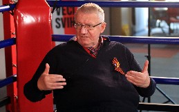 ŠEŠELJ PREDLAŽE PRINUDNU UPRAVU NA UNIVERZITETIMA Od sledećeg ponedeljka mora da krene nastava