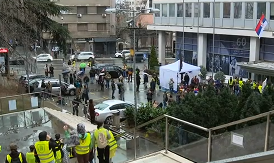 KUJU PLAN ZA NAPAD NA SRBIJU 15. MARTA! Kupuju zaštitne maske, spremaju suzavce: Prete udarom na policiju! (FOTO)