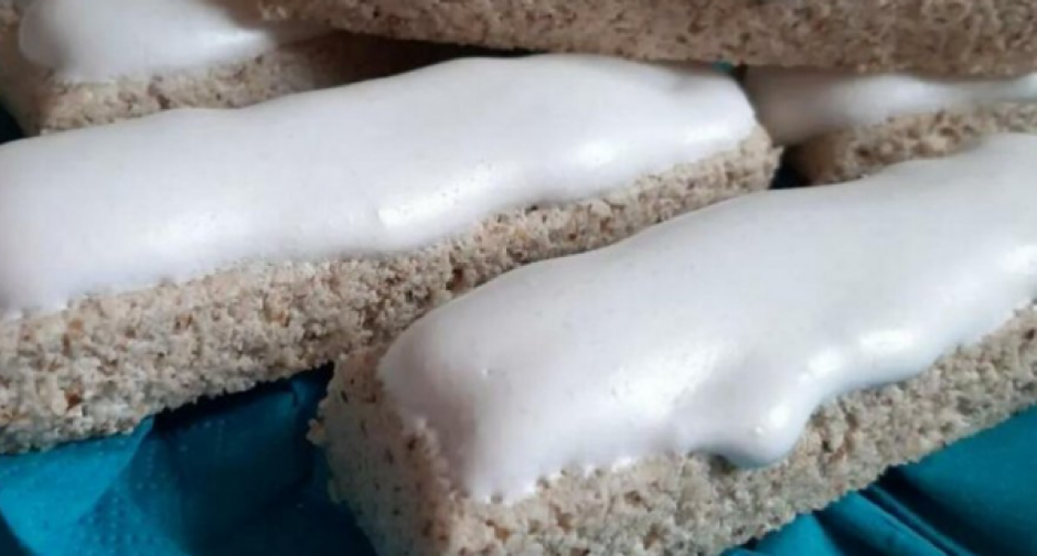 BELE ŠTANGLICE Jednostavni desert skupog ukusa koji se topi u ustima