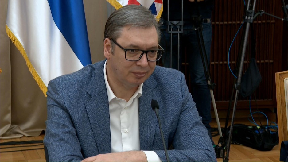 VUČIĆ SAGLEDAO DRUGI ZAHTEV STUDENATA KOJI ŽELE DA UČE Pomoći ćemo vam, siguran sam da će i drugi biti zadovoljni