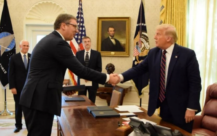 TRAMP ME JE TRETIRAO VRLO PRIJATELJSKI Vučić o sastanku u Ovalnoj kancelariji: Za tri minuta uhvatio je suštinu apsolutno svega