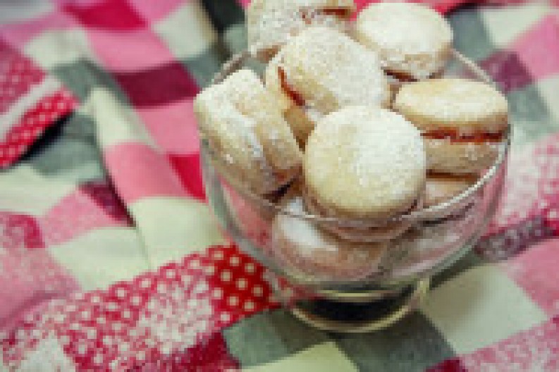 POSNE VANILICE Sitni kolači kao osmišljeni za svečanu trpezu