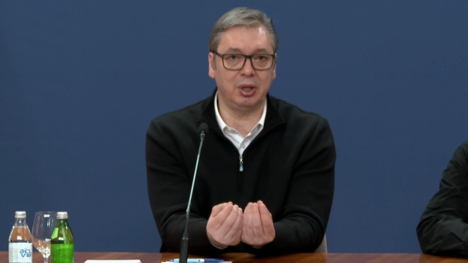 VEĆINSKA  SRBIJA NEĆE OBOJENU REVOLUCIJU: Aleksandar Vučić: "Ni pendrek nismo podigli, stabilnost sačuvana"