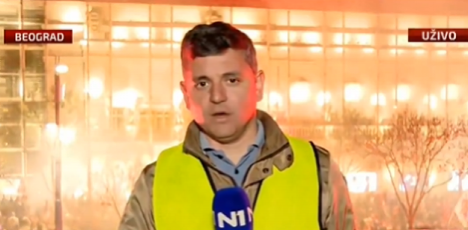 ŠOLAKOV REPORTER DEMANTOVAO LAŽ O ZVUČNOM TOPU: Stajao pored, a ništa nije ni video ni čuo! (VIDEO)